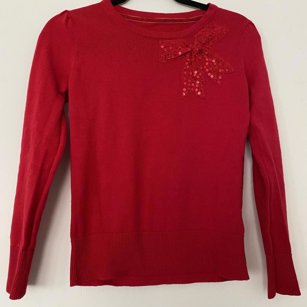 Red Sweater With Bow Simple - Picture 4 of 4